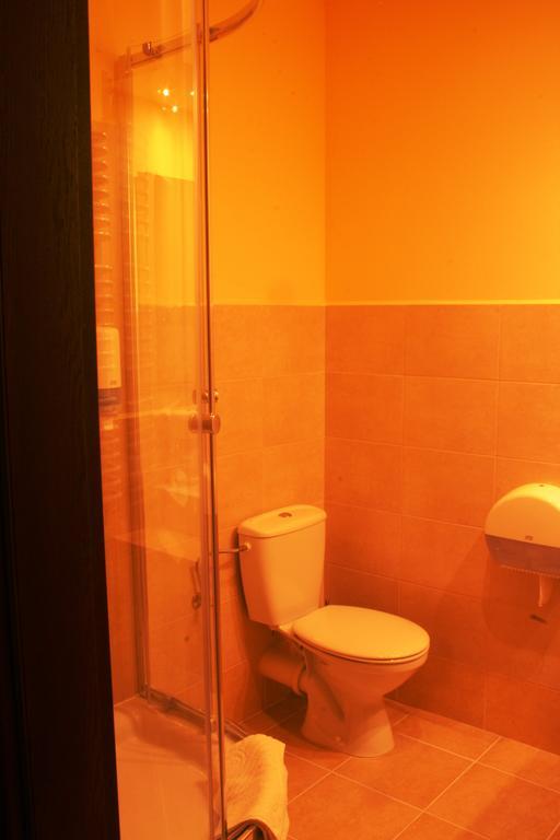 Hotel Kuznia Oberza Polska Lysomice Room photo